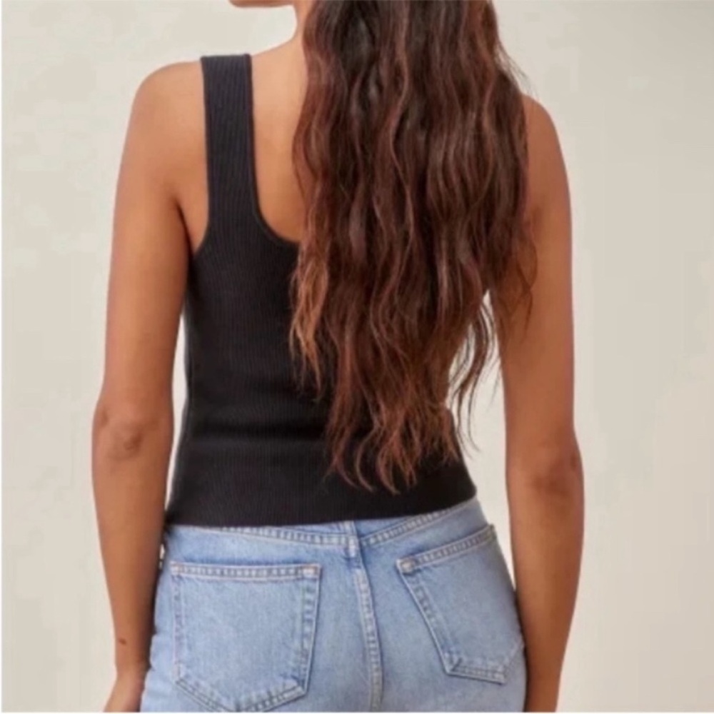 Reformation Julia Ribbed Sweater Tank - Picture 4 of 9